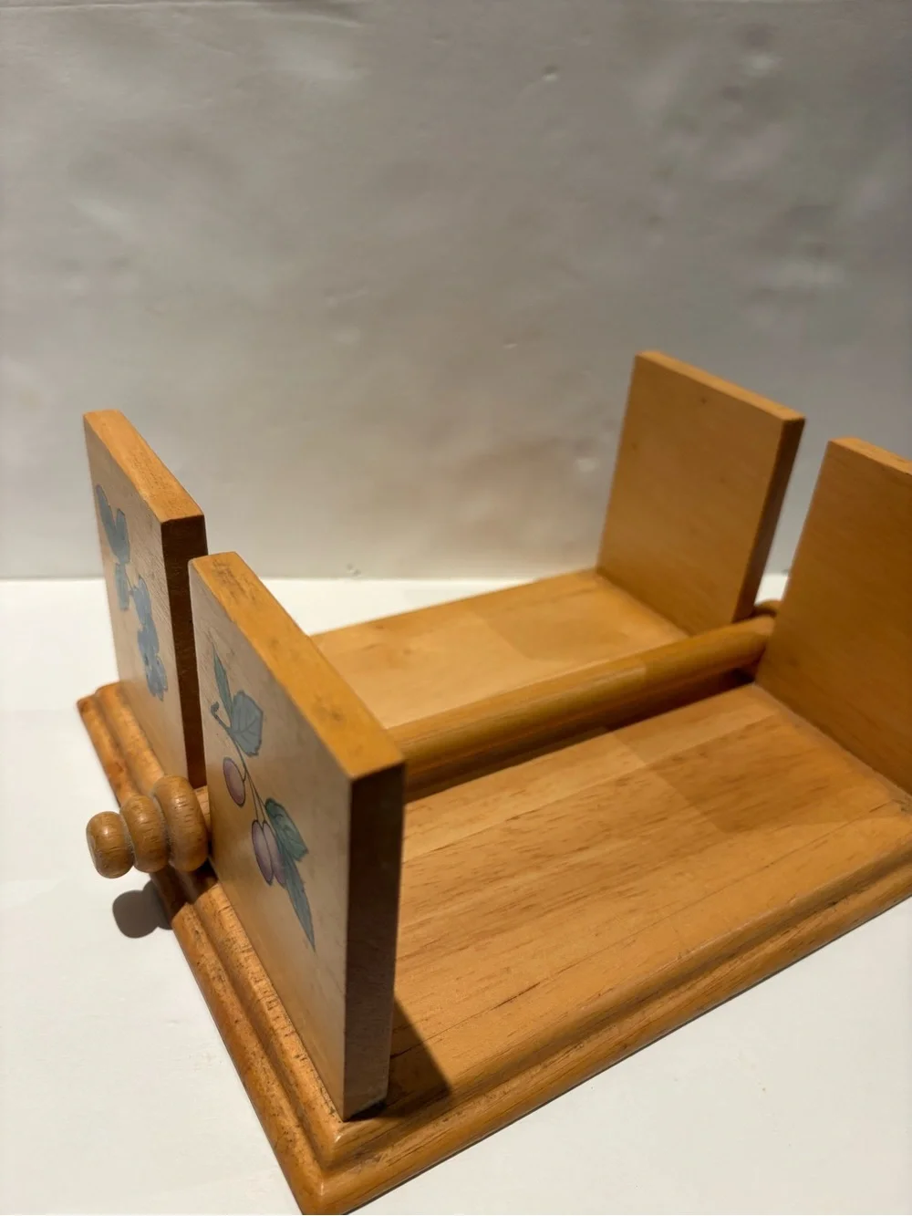 Noritake Vintage Garden Harvest Wood Napkin or Letter Holder - Natural Wood